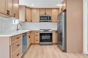225 Grant Ave, Ross Twp, PA 15237 - Photo 13