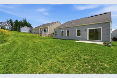 812 Curtman Ct, Pittsburgh, PA 15068 - Photo 25