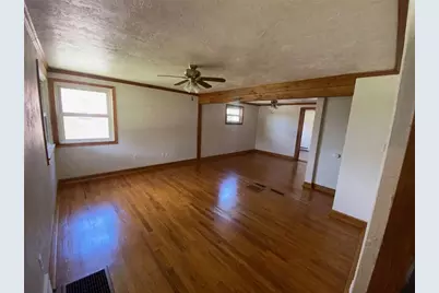 108 Federal St, Fayette City, PA 15473 - Photo 11