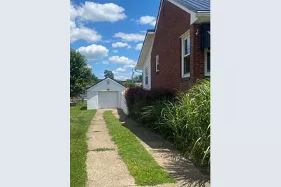 108 Federal St, Fayette City, PA 15473 - Photo 3