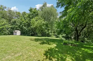 1712 Dawn Dr, Pittsburgh, PA 15143 - Photo 39