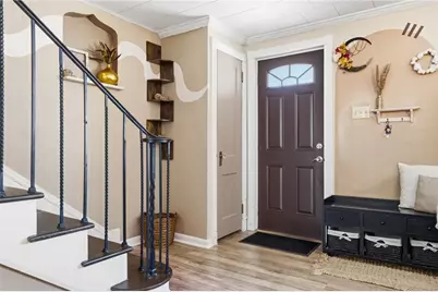 408 Wampum Ave, Ellwood City, PA 16117 - Photo 5