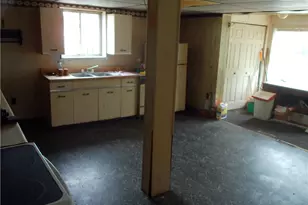 306 Coolspring Jumonville Rd, North Union Township, PA 15445 - Photo 7