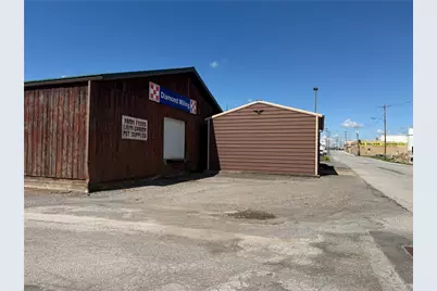 700 Beaver Ave, Ellwood City, PA 16117 - Photo 3