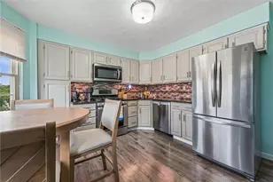 5131 Daube Dr, Pittsburgh, PA 15236 - Photo 9