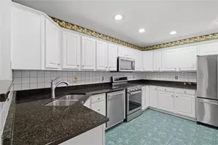 6419 Jefferson Pointe Cir, Jefferson Hills, PA 15025 - Photo 15