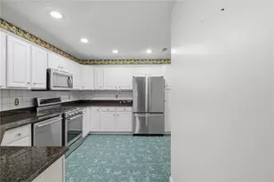 6419 Jefferson Pointe Cir, Jefferson Hills, PA 15025 - Photo 13