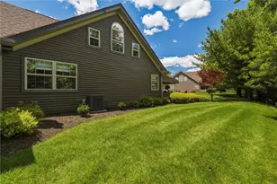 6419 Jefferson Pointe Cir, Jefferson Hills, PA 15025 - Photo 41