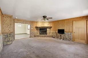 996 N Bluff Dr, New Kensington, PA 15068 - Photo 13