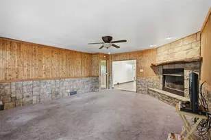 996 N Bluff Dr, New Kensington, PA 15068 - Photo 15