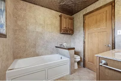 996 N.Bluff Drive, New Kensington, PA 15068 - Photo 21