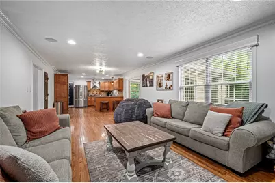 305 Daniela Dr, Allegheny Township, PA 15068 - Photo 7