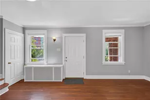 5735 Pocusset St, Pittsburgh, PA 15217 - Photo 5