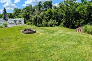 570 Peregrine Dr, North Huntingdon, PA 15642 - Photo 45
