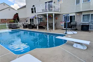 570 Peregrine Dr, North Huntingdon, PA 15642 - Photo 37