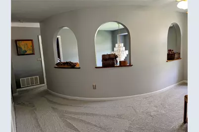 570 Peregrine Dr, North Huntingdon, PA 15642 - Photo 29
