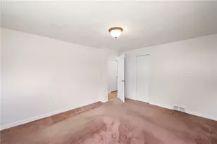 115 Bluegrass Dr, Twp of But SW, PA 16001 - Photo 25
