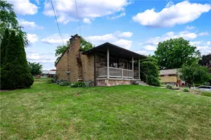 115 Bluegrass Dr, Twp of But SW, PA 16001 - Photo 3