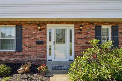 1021 Balmoral Drive, Pittsburgh, PA 15237 - Photo 3