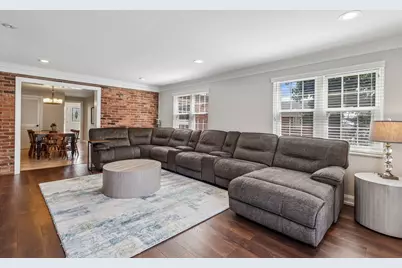 1021 Balmoral Drive, Pittsburgh, PA 15237 - Photo 15