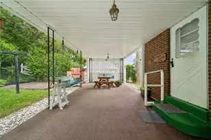 139 E Owens Ave, Derry Boro, PA 15627 - Photo 29