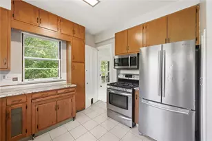 235 Oakview Ave, Pittsburgh, PA 15218 - Photo 13