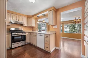 4706 E Willock Rd, Pittsburgh, PA 15227 - Photo 9