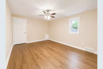 128 Sylvania Dr, South Park, PA 15236 - Photo 9