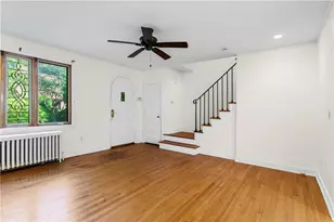 561 S Negley Ave, Pittsburgh, PA 15232 - Photo 13