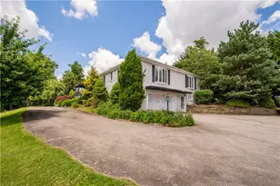 795 E Beau St, South Strabane, PA 15301 - Photo 3