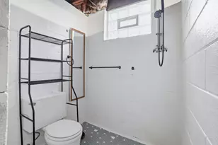 1105 Gary Ave, Clairton, PA 15025 - Photo 33