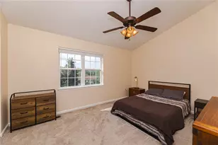 222 Castle Creek Dr, Seven Fields Boro, PA 16046 - Photo 13