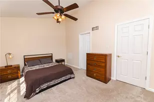 222 Castle Creek Dr, Seven Fields Boro, PA 16046 - Photo 25