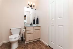 222 Castle Creek Dr, Seven Fields Boro, PA 16046 - Photo 29