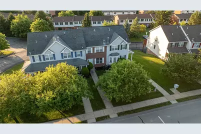 222 Castle Creek Dr, Seven Fields Boro, PA 16046 - Photo 1