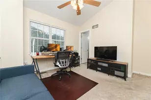 222 Castle Creek Dr, Seven Fields Boro, PA 16046 - Photo 23
