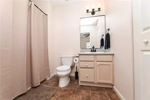 222 Castle Creek Dr, Seven Fields Boro, PA 16046 - Photo 17