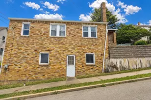 913 Hancock Ave, Vandergrift, PA 15690 - Photo 13