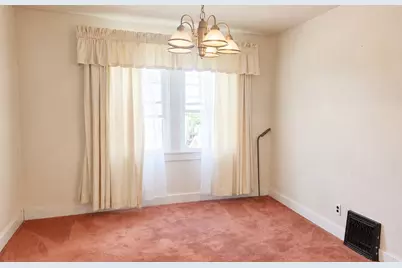 913 Hancock Avenue, Vandergrift, PA 15690 - Photo 5
