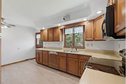 180 Koehler Dr, Sharpsville, PA 16150 - Photo 5