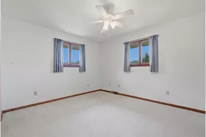 180 Koehler Dr, Sharpsville, PA 16150 - Photo 11