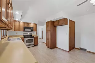 180 Koehler Dr, Sharpsville, PA 16150 - Photo 7