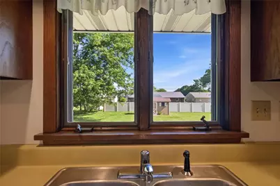 180 Koehler Dr, Sharpsville, PA 16150 - Photo 9