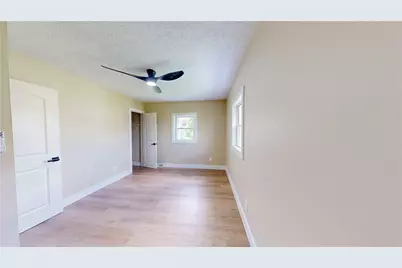 290 Vogliano St, Meadowlands, PA 15347 - Photo 11