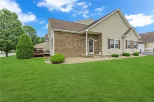 106 Clearwater Dr, Franklin Township, PA 16117 - Photo 1