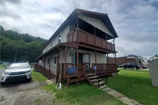 1410 5th Ave, Ford City Boro, PA 16226 - Photo 1
