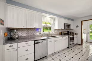 538 Old Hickory Ridge Rd, Chartiers, PA 15301 - Photo 11