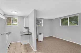 616 Woodburn Ln, Hempfield Township, PA 15601 - Photo 15