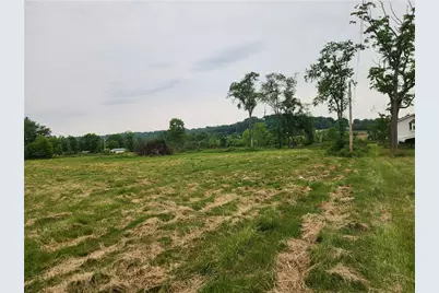 402 Ceylon Rd, Carmichaels-Cumberland, PA 15320 - Photo 1