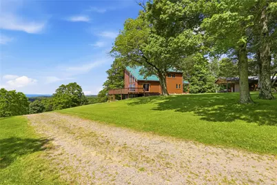 266 Walkabout Rd, Lincoln Township, PA 15501 - Photo 3